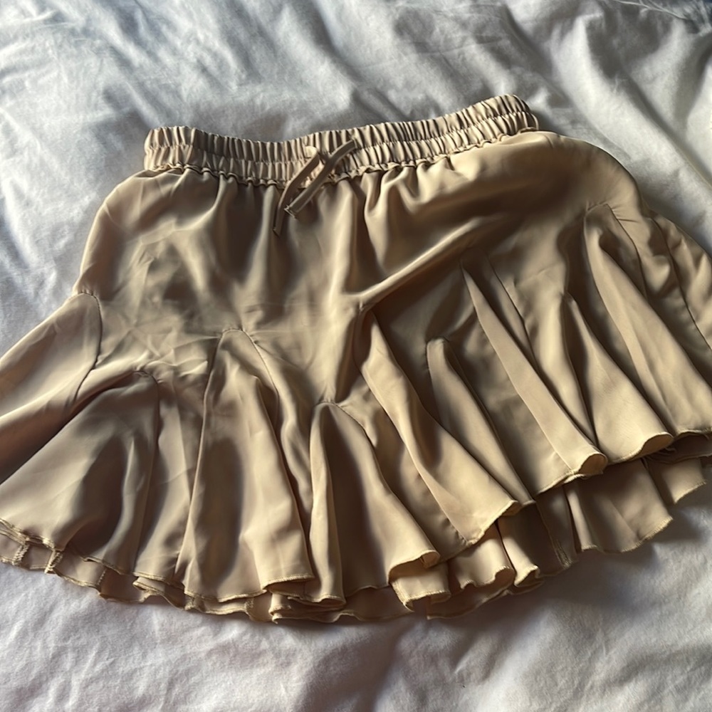 Cute flowing skirt